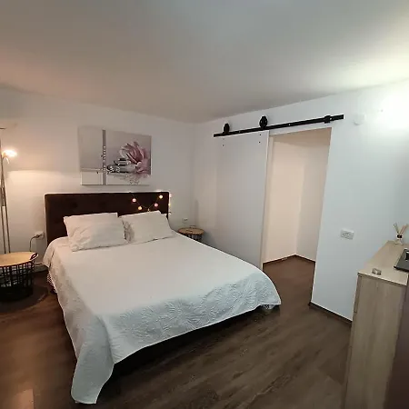 Lovely 1-bedroom Close To The Centre Apartmán *