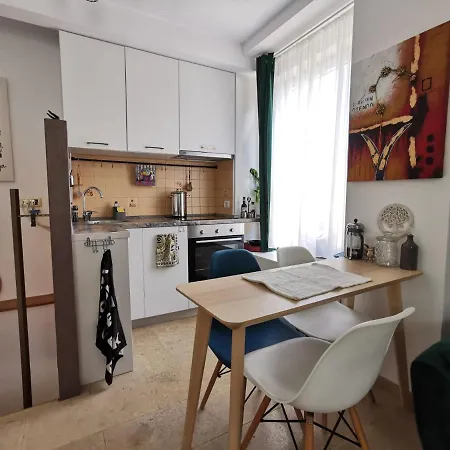 Apartment Lovely 1-bedroom Close To The Centre *