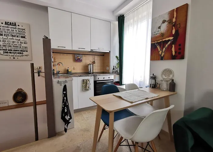 Apartment Lovely 1-bedroom Close To The Centre *